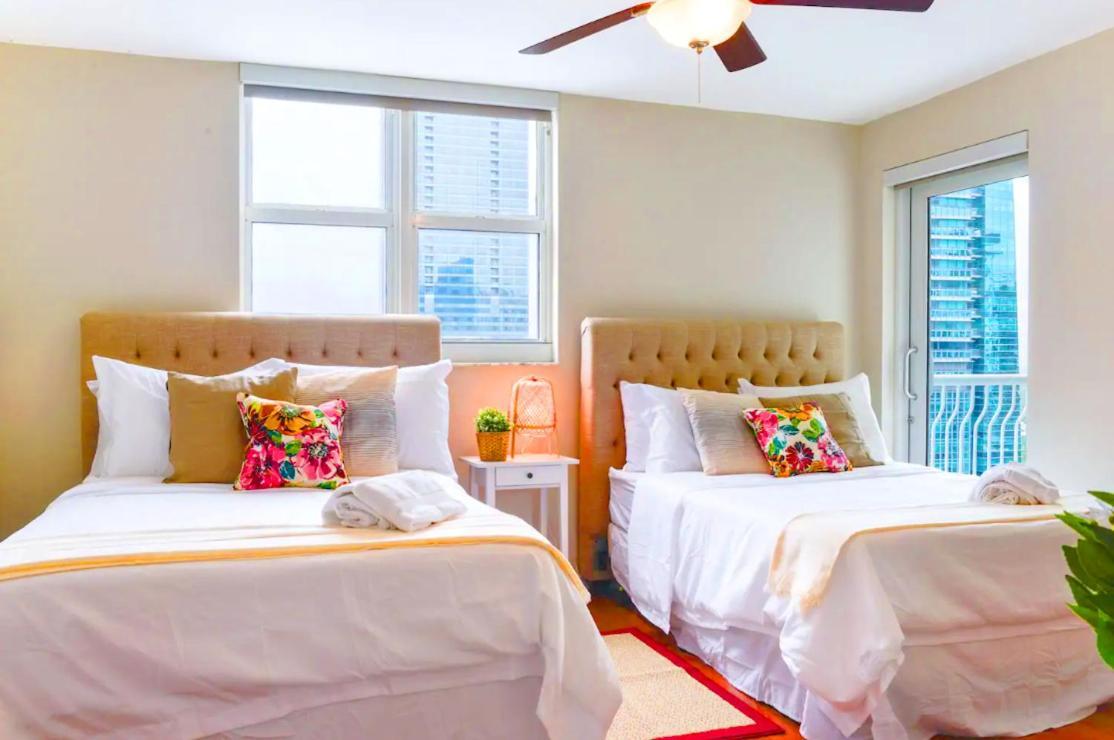 Luxury 2 Bedroom Apartment At Brickell With Pool Miami Exteriör bild